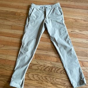 Men’s Lululemon size 28 commission pant